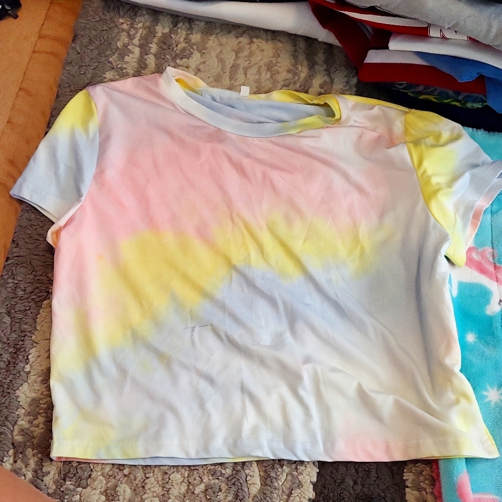 Tye dye crop tshirt